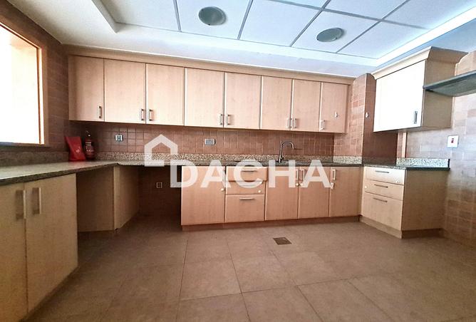 70669370 - Property Image 3