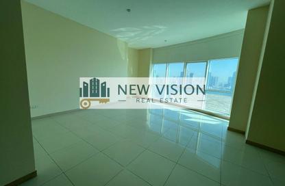 Apartment - 3 Bedrooms - 4 Bathrooms for rent in Al Khan Corniche - Al Khan - Sharjah