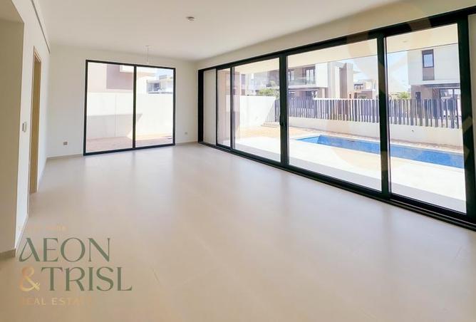 97817545 - Property Main Image