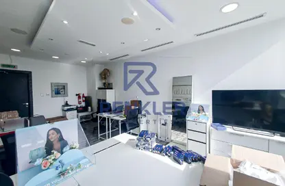 Office Space - Studio for rent in Tamani Art Tower - Business Bay - Dubai