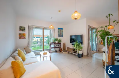 Apartment - 2 Bedrooms - 2 Bathrooms for sale in Mosela Waterside Residences - Mosela - The Views - Dubai