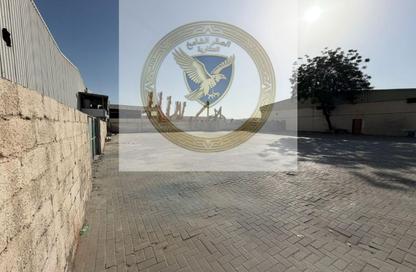 Land - Studio for rent in Industrial Building 13 - Industrial Area 13 - Sharjah Industrial Area - Sharjah