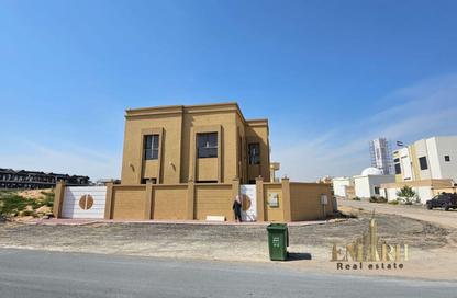 Villa - 4 Bedrooms - 6 Bathrooms for rent in Al Zaheya Gardens - Al Zahya - Ajman