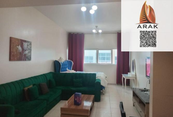 2OkKVz5gd5E - Property Main Image