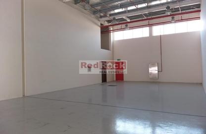 Warehouse - Studio - 1 Bathroom for rent in RAS - Umm Ramool - Dubai Warehouse - Studio - 1 Bathroom for rent in RAS - Umm Ramool - Dubai