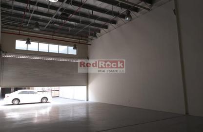 Warehouse - Studio - 1 Bathroom for rent in RAS - Umm Ramool - Dubai Warehouse - Studio - 1 Bathroom for rent in RAS - Umm Ramool - Dubai