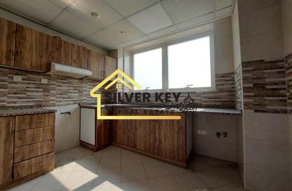 Apartment - 1 - 2 for rent in Abu Shagara building - Abu shagara - Sharjah