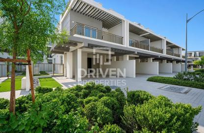 Townhouse - 3 - 3 for rent in Camelia - Damac Hills 2 - Dubai Townhouse - 3 - 3 for rent in Camelia - Damac Hills 2 - Dubai