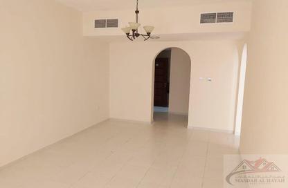 Apartment - 1 Bedroom - 2 Bathrooms for rent in Muwailih Building - Muwaileh - Sharjah