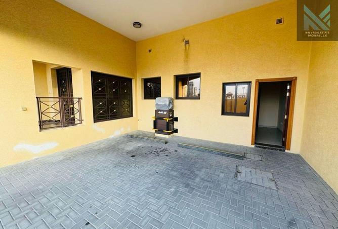 64404882 - Property Image 3