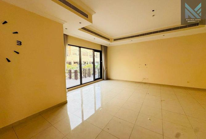 64404882 - Property Main Image