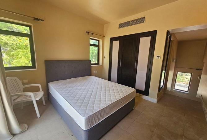 106844146 - Property Main Image