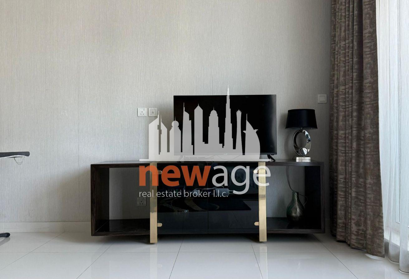 Furnished 1Beroomd Available For Rent In Bays Edge photo 8