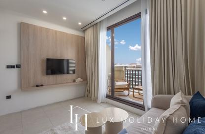 Apartment - Studio - 1 for rent in Royal Amwaj Residences North - Royal Amwaj Residences - The Crescent - Palm Jumeirah - Dubai Apartment - Studio - 1 for rent in Royal Amwaj Residences North - Royal Amwaj Residences - The Crescent - Palm Jumeirah - Dubai
