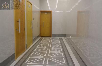 عمارة بالكامل - استوديو - 8 حمامات للايجار في 3 المويهات - المويهات - عجمان