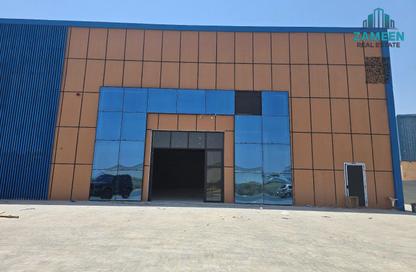 Warehouse - Studio - 2 Bathrooms for rent in Umm Al Thuoob - Umm Al Quwain