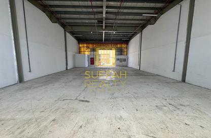 Warehouse - Studio - 1 Bathroom for rent in Al Qusais Industrial Area 2 - Al Qusais Industrial Area - Al Qusais - Dubai