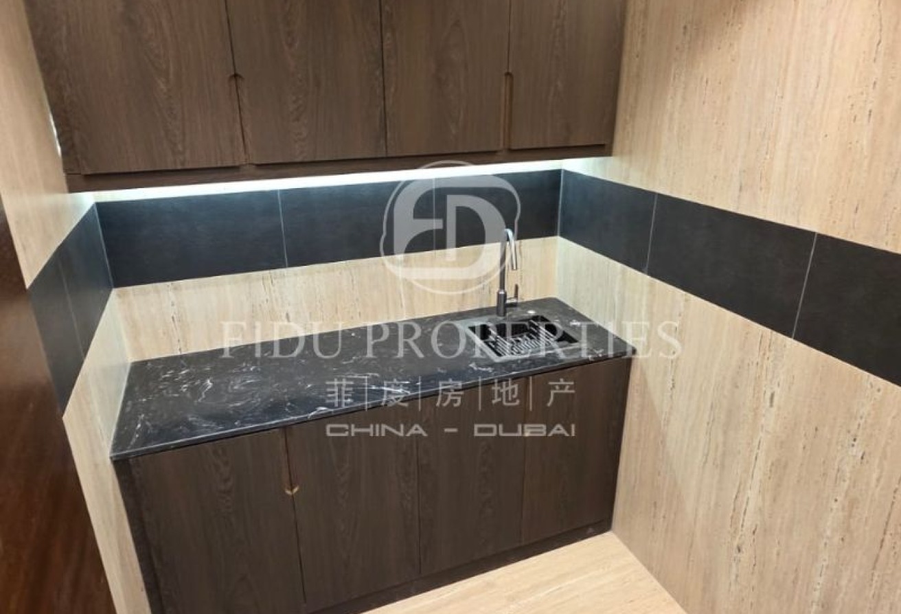 Canal View | Upgraded | Fully Furnished