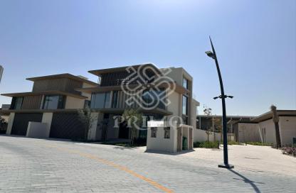 Villa - 4 Bedrooms - 5 Bathrooms for sale in Nad Al Sheba Gardens 2 - Nad Al Sheba Gardens - Nad Al Sheba - Dubai