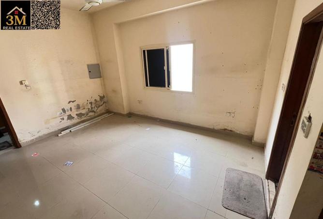 74634475 - Property Image 2