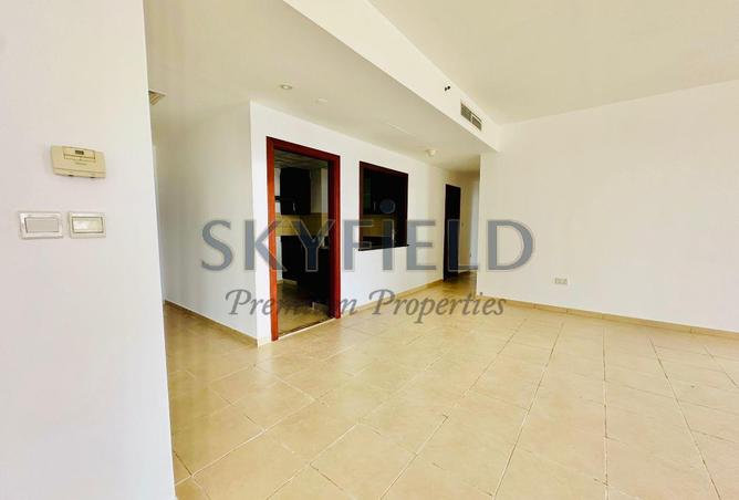 65163877 - Property Image 3