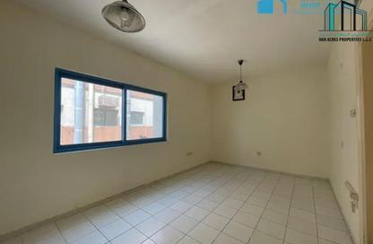 Office Space - Studio - 2 for rent in Bin Suloom 2 - Al Baraha - Deira - Dubai