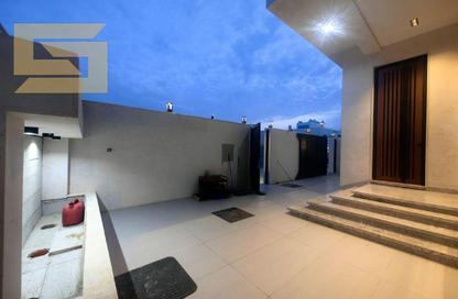 Villa - 5 Bedrooms - 7 Bathrooms for sale in Al Yasmeen 1 - Al Yasmeen - Ajman