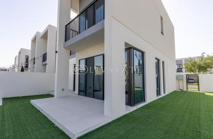 Villa - 4 Bedrooms - 5 Bathrooms for rent in Shams Townhouses - Town Square - Dubai