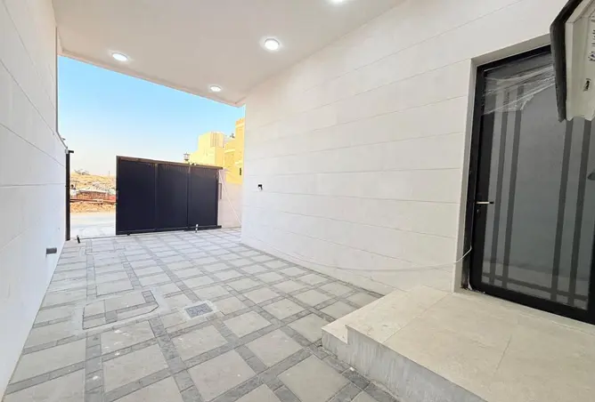 152396416 - Property Image 3