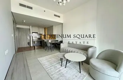 شقة - غرفة نوم - 2 حمامات للايجار في ذا في تاور - مجمع دبي ريزيدنس - دبي لاند - دبي