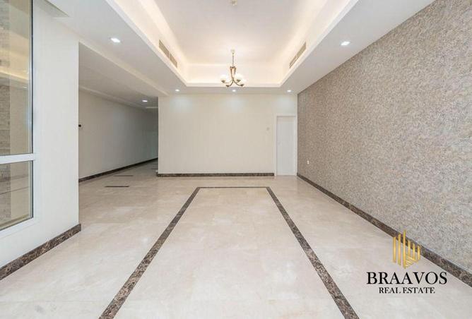 124288102 - Property Image 3