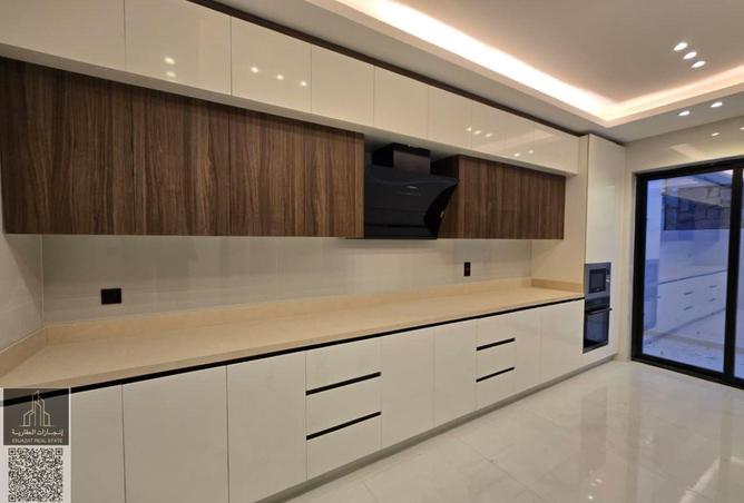 2OvZWQWR8d6 - Property Image 3