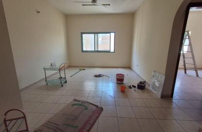 Apartment - 1 Bedroom - 1 Bathroom for rent in Al Butina 9 Building - Al Butina - Sharjah