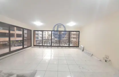 Apartment - 3 Bedrooms - 4 Bathrooms for rent in Golden Sands 2 - Mankhool - Bur Dubai - Dubai Apartment - 3 Bedrooms - 4 Bathrooms for rent in Golden Sands 2 - Mankhool - Bur Dubai - Dubai