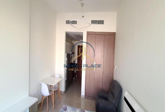100828877 - Property Image 2