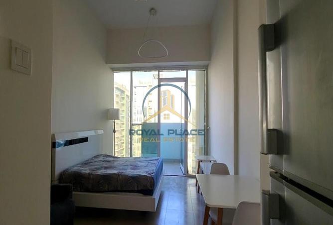 100828877 - Property Image 3