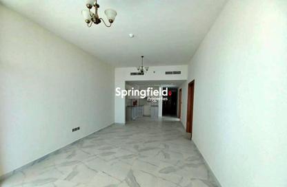 Apartment - 2 - 3 for rent in Millennium Binghatti Residences - Business Bay - Dubai