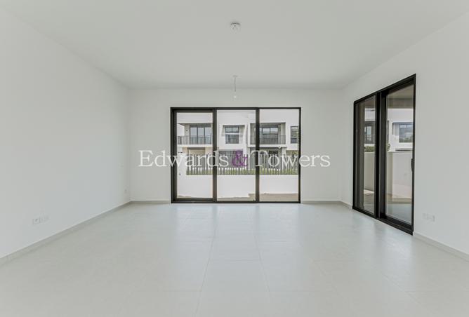 123820410 - Property Image 2