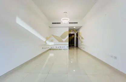 Apartment - 2 Bedrooms - 3 Bathrooms for rent in Jumeirah Garden City - Al Satwa - Dubai