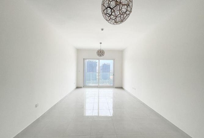 53983212 - Property Main Image