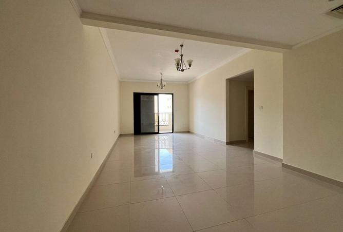 74237291 - Property Image 3