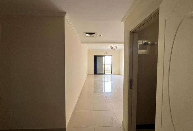 74237291 - Property Image 2