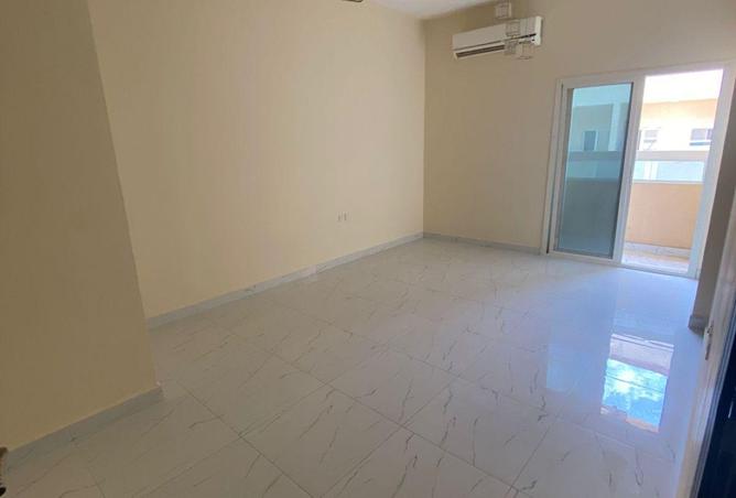 72719789 - Property Main Image