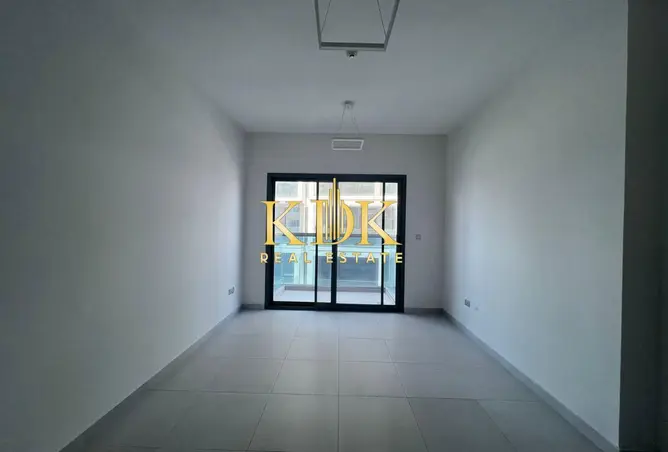 83212612 - Property Image 2