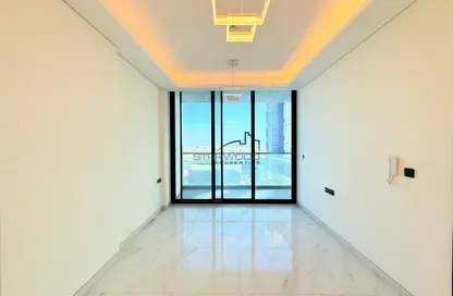 Apartment - 1 Bedroom - 2 Bathrooms for rent in Samana Park Views - Arjan - Dubai