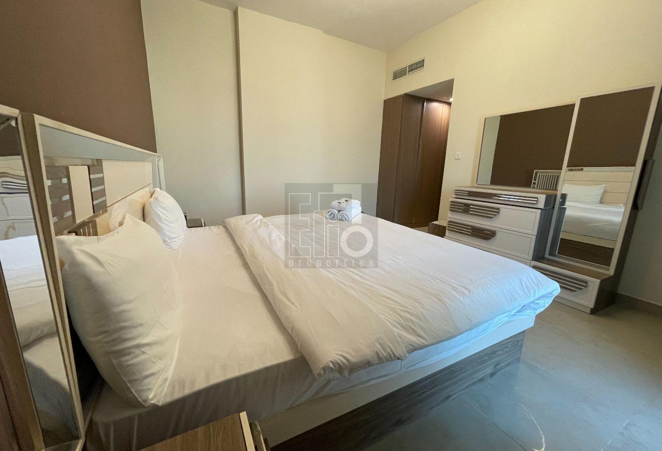 1BR Converted | 2 Baths | Best price photo 16