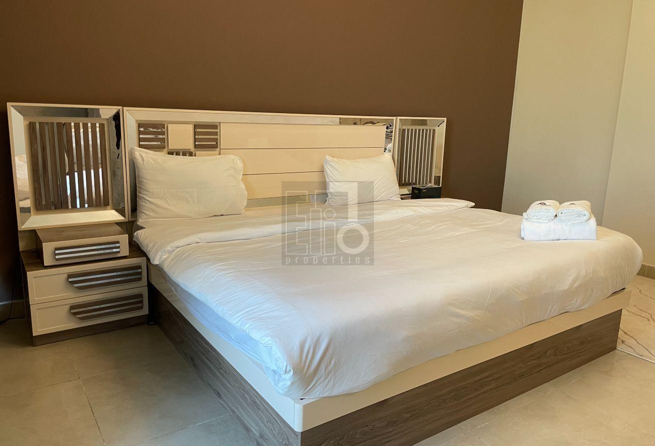 1BR Converted | 2 Baths | Best price photo 15