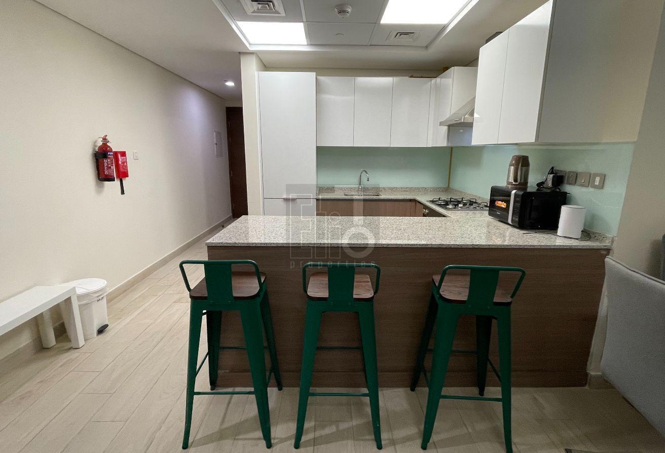 1BR Converted | 2 Baths | Best price photo 9