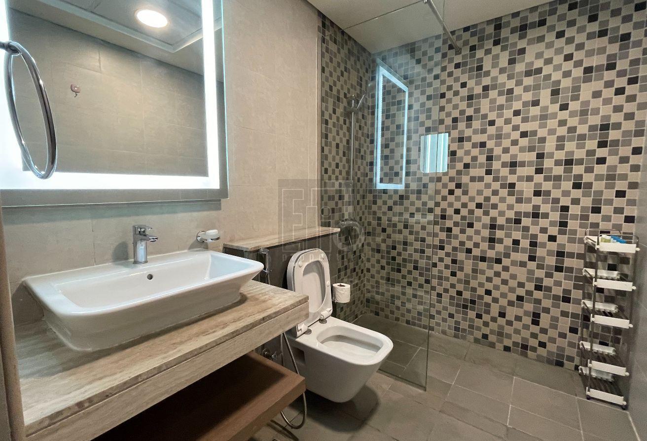 1BR Converted | 2 Baths | Best price photo 21
