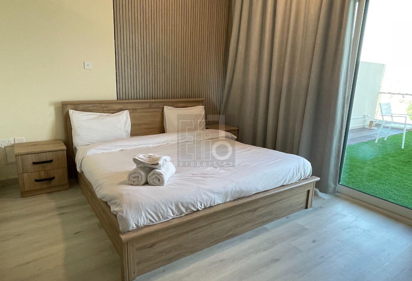 1BR Converted | 2 Baths | Best price photo 10
